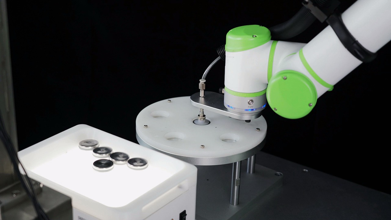 G6協(xié)作機器人視覺振動上料